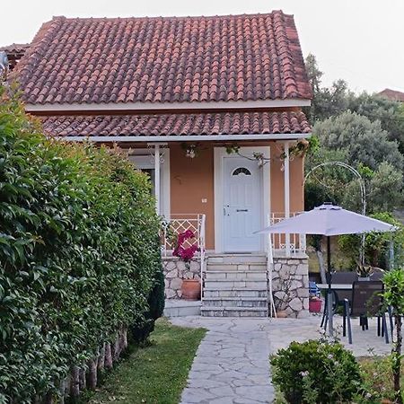Villa Loula Λυγιά Εξωτερικό φωτογραφία