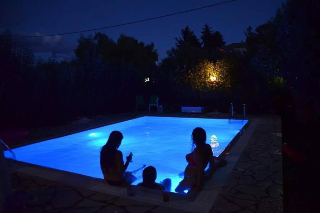 Villa Loula Λυγιά Εξωτερικό φωτογραφία